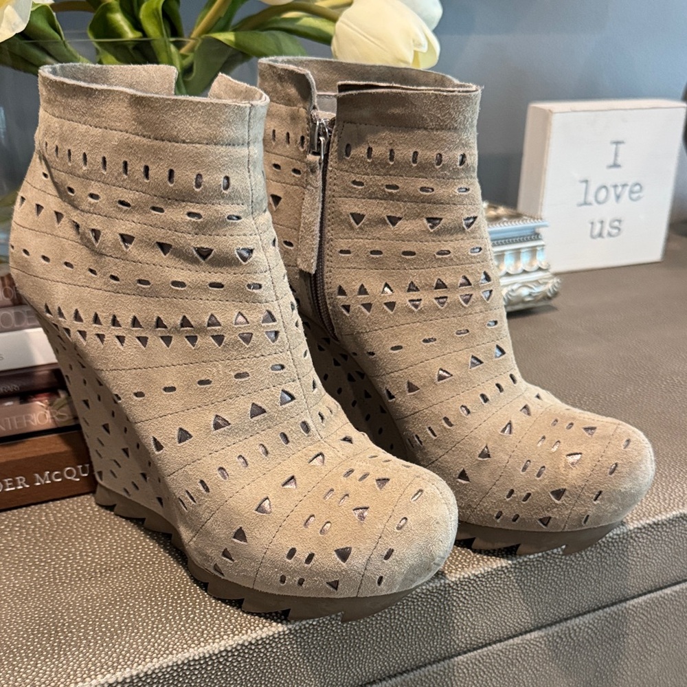 Camilla Skovgaard  Beige Wedge Ankle Boots